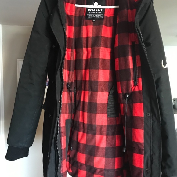Like New Women’s Wuxly (previously Wully) Vegan Doe Parka - Picture 5 of 9